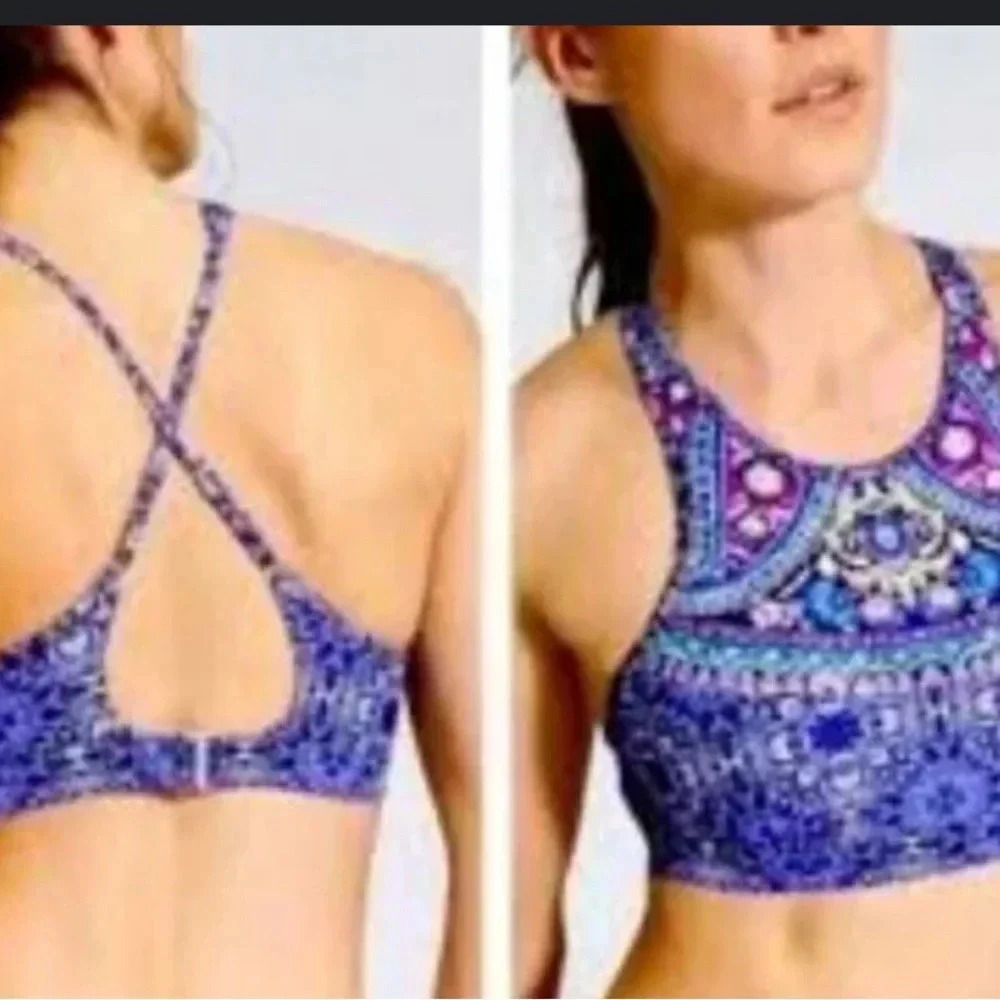 Athleta High Neck Criss Cross Back Swim Top Underwire Boho Beach Women's 32 B/C